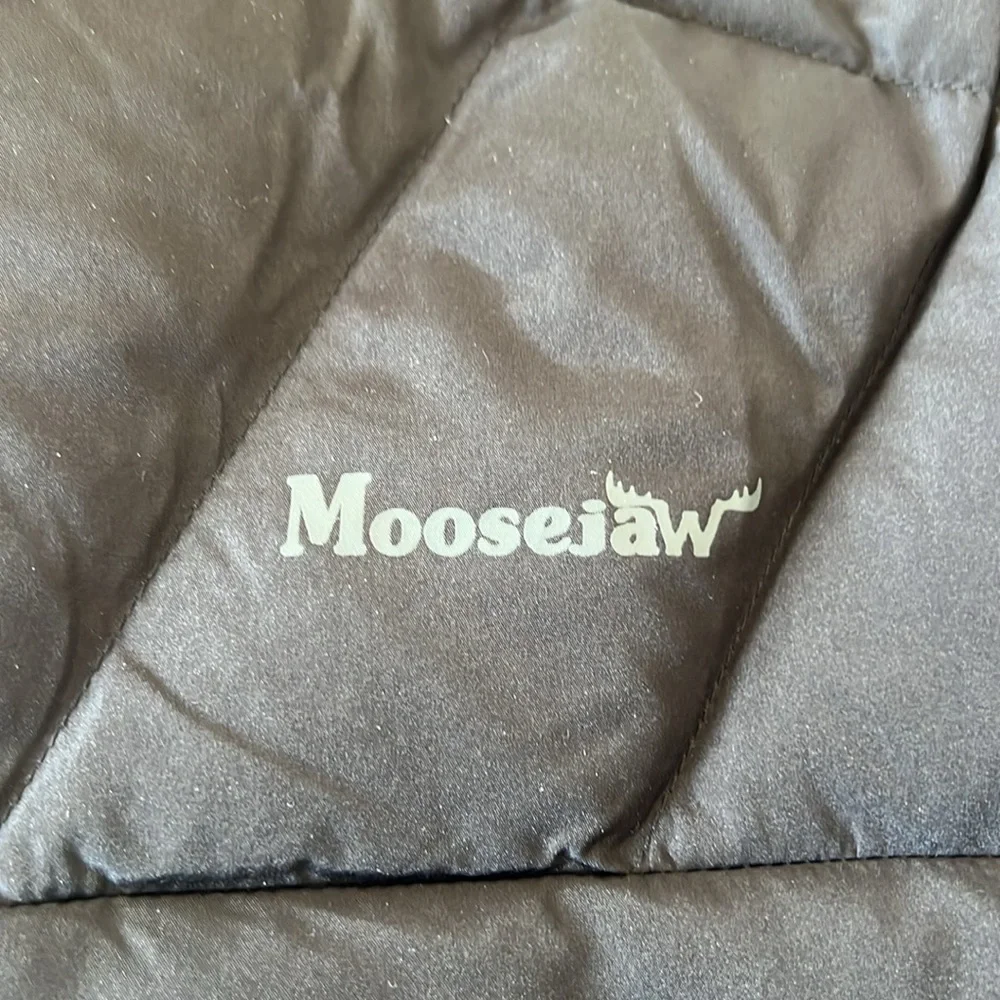 Moosejaw used excellent